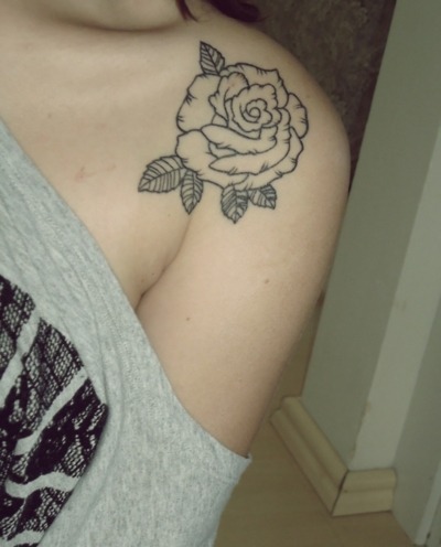 1 week ago 18 notes rose tattoo carnation tattoo floral tattoo girls with