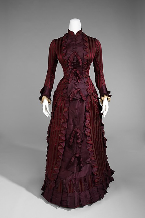 omgthatdress Wedding Dress 1878 The Metropolitan Museum of Art Ack This