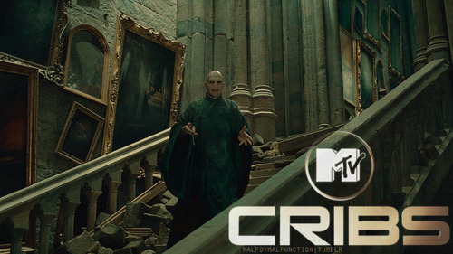 malfoymalfunction: Hey MTV, I’m Lord Voldemort. Welcome to my crib! 